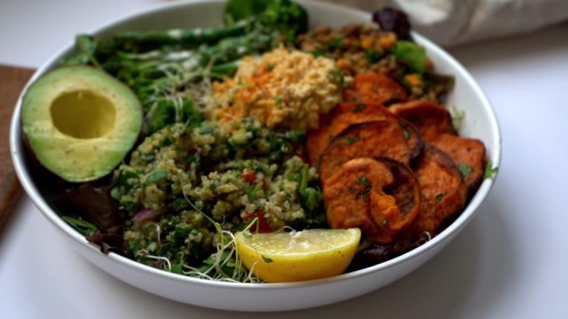 5 Easy vegan recipes - EPIC FLAVOURFUL BUDDHA BOWL