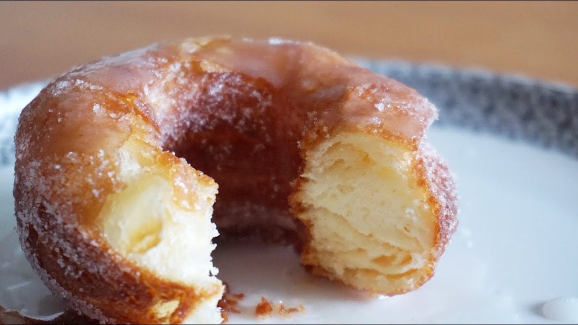 Cronut : Croissant Donuts