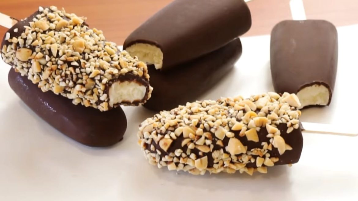 3 Ingredient CHOCOLATE ICE CREAM Bars