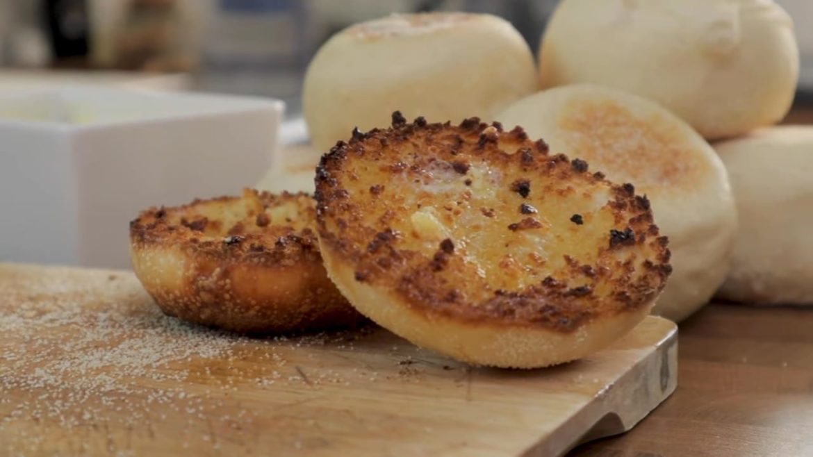 How to make Proper Traditional Authentic English Muffins
