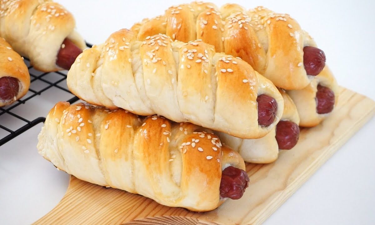 Sausage Bread Rolls