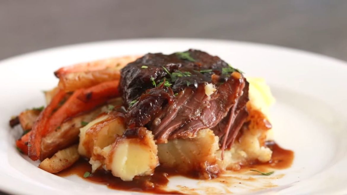 Red Wine Braised Short Ribs
