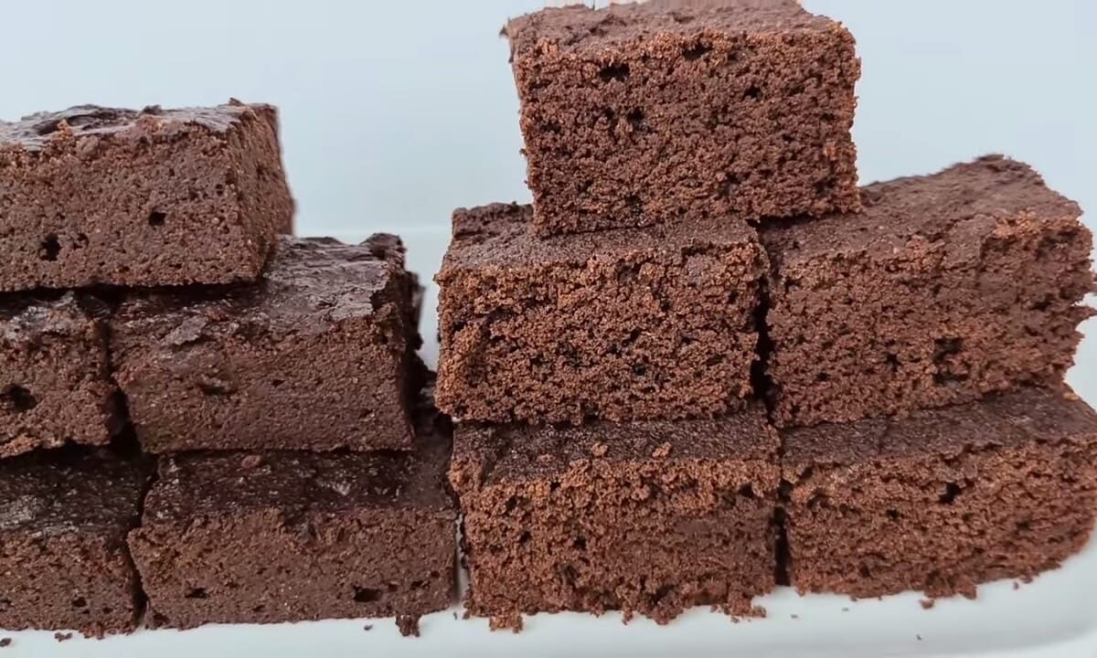 Signature Classic Brownies – The Accidental Bakers / BROWNIESBAR
