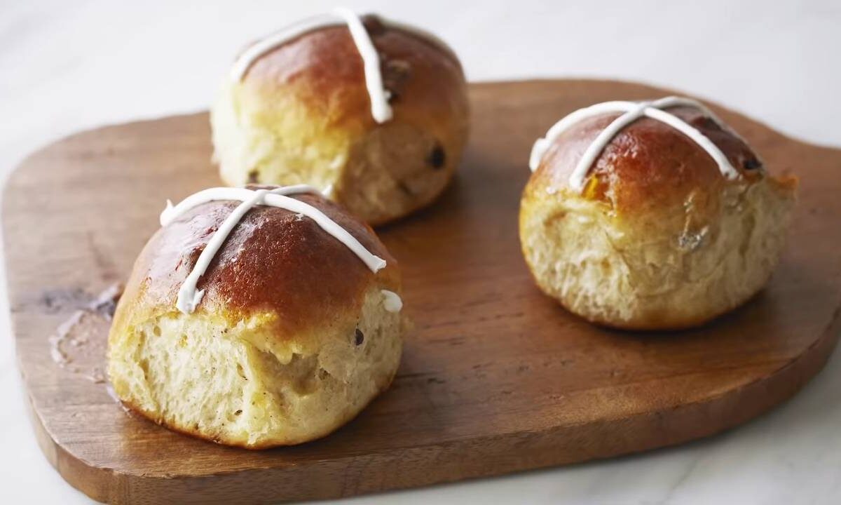 Cross Buns
