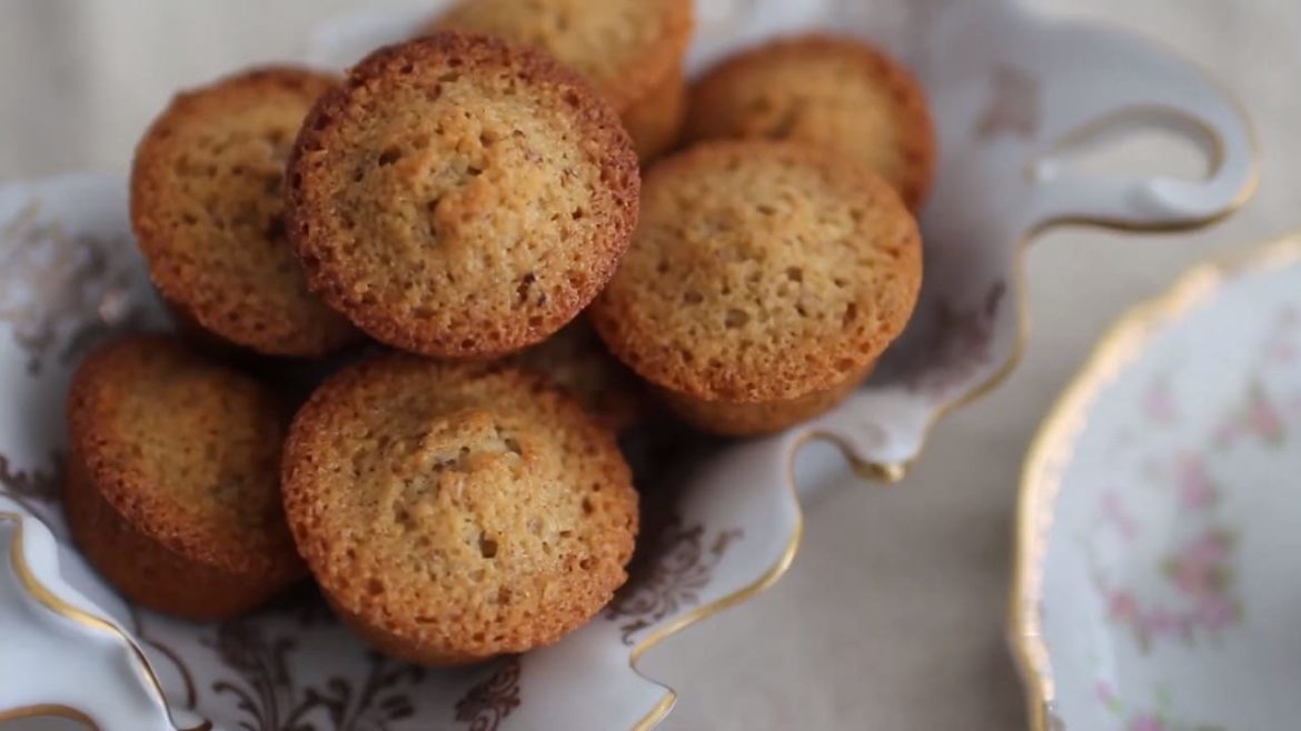 How To Make Nutty Financier How To Make Nutty Financier