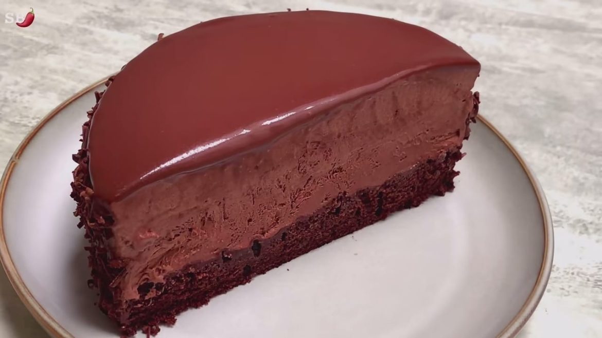 Chocolate Mousse Cake - without Gelatine & Eggless