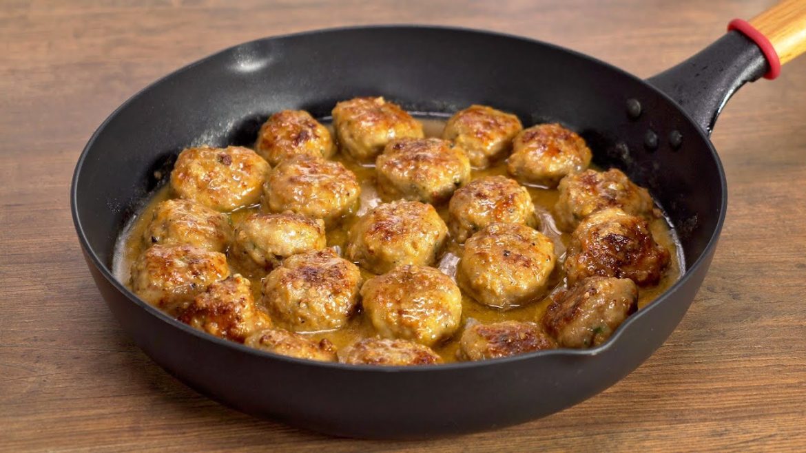 ALBONDIGAS – Spanish MEATBALLS With CREAMY DELICIOUS SAUCE 30 Minute Dinner! ALBONDIGAS – Spanish MEATBALLS With CREAMY DELICIOUS SAUCE.Recipe by Always Yummy!