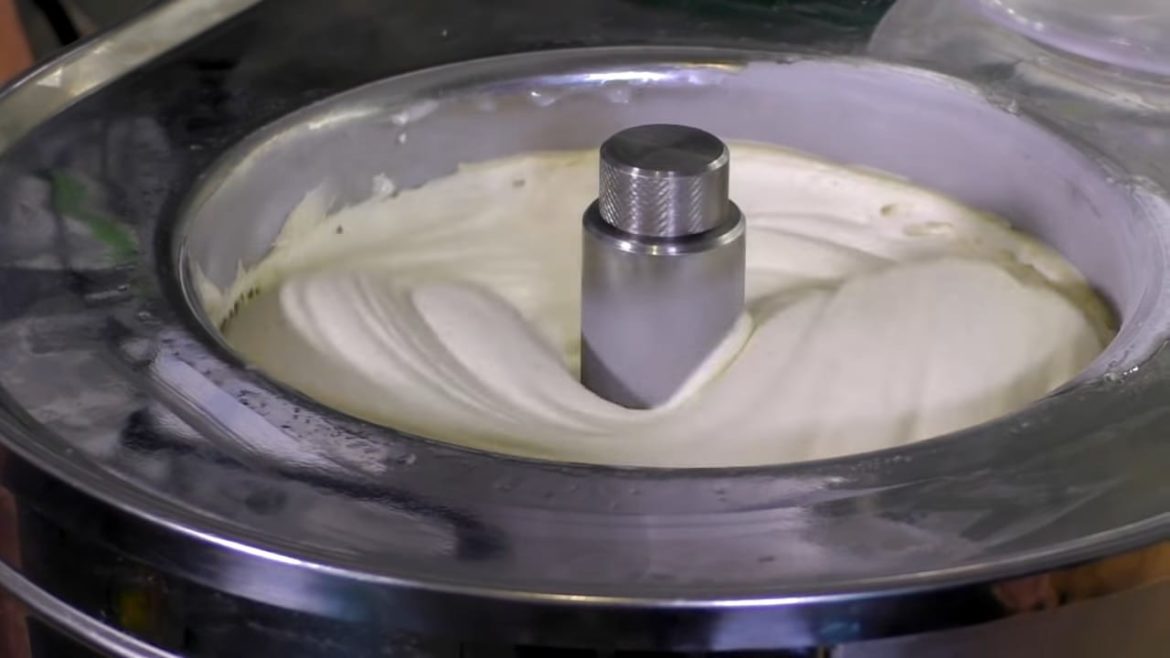 How-to-Make-Ice-Cream-Like-A-Michelin-Star-Rated-Restaurant How to Make Ice Cream Like A Michelin Star Rated Restaurant