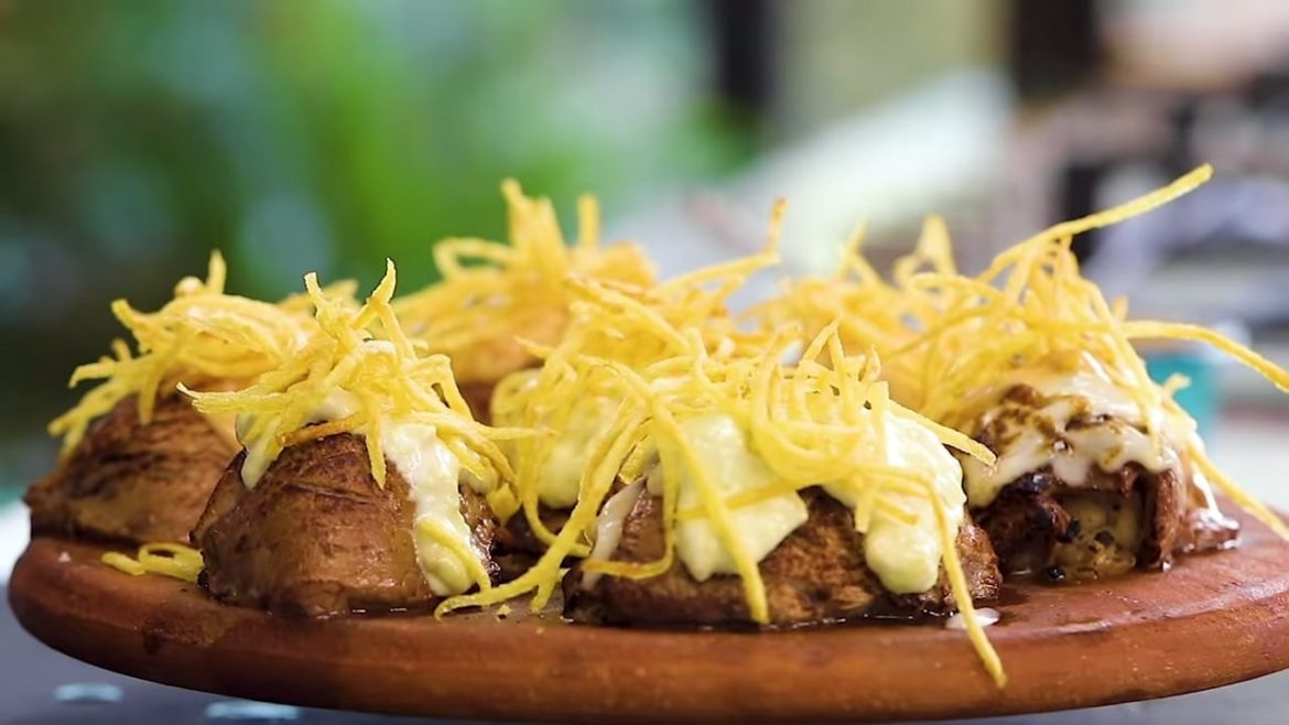 SALT BAE’s SPECIAL SUSHI SALT BAE’s SPECIAL SUSHI: $30 a Piece to $5 a Whole Plate! ???? | Refika's Take On Nusr-ET