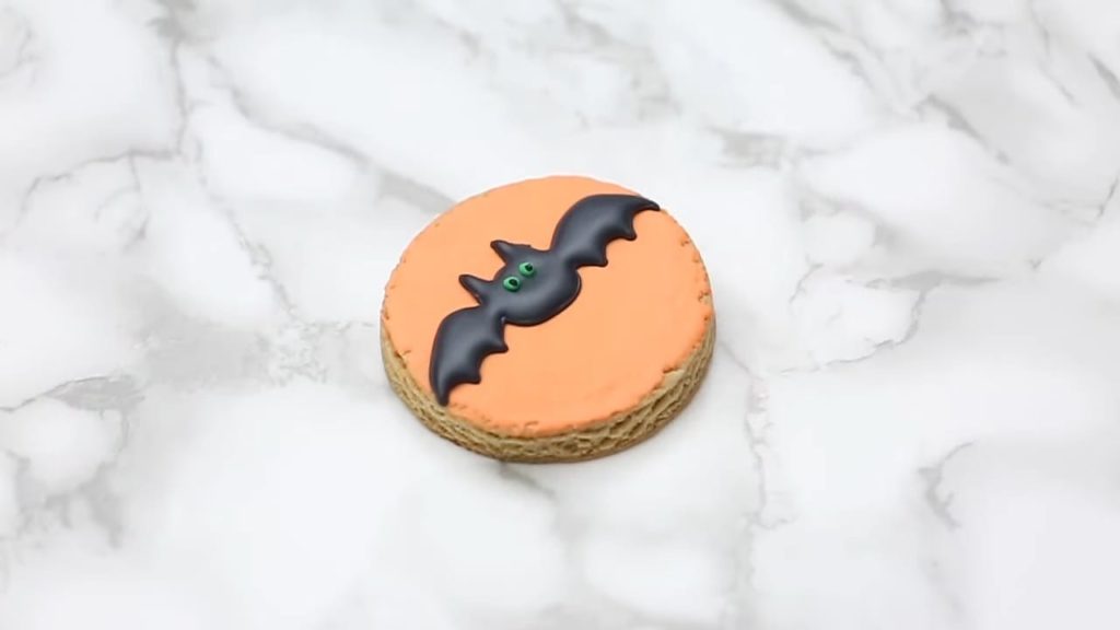 Satisfying & Relaxing HALLOWEEN Cookie Decorating