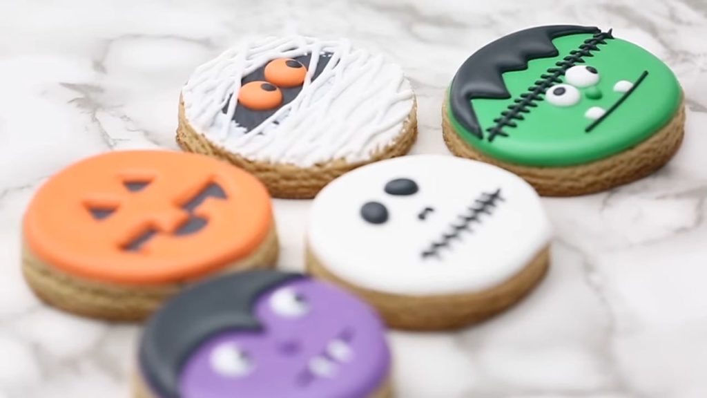 Satisfying & Relaxing HALLOWEEN Cookie Decorating