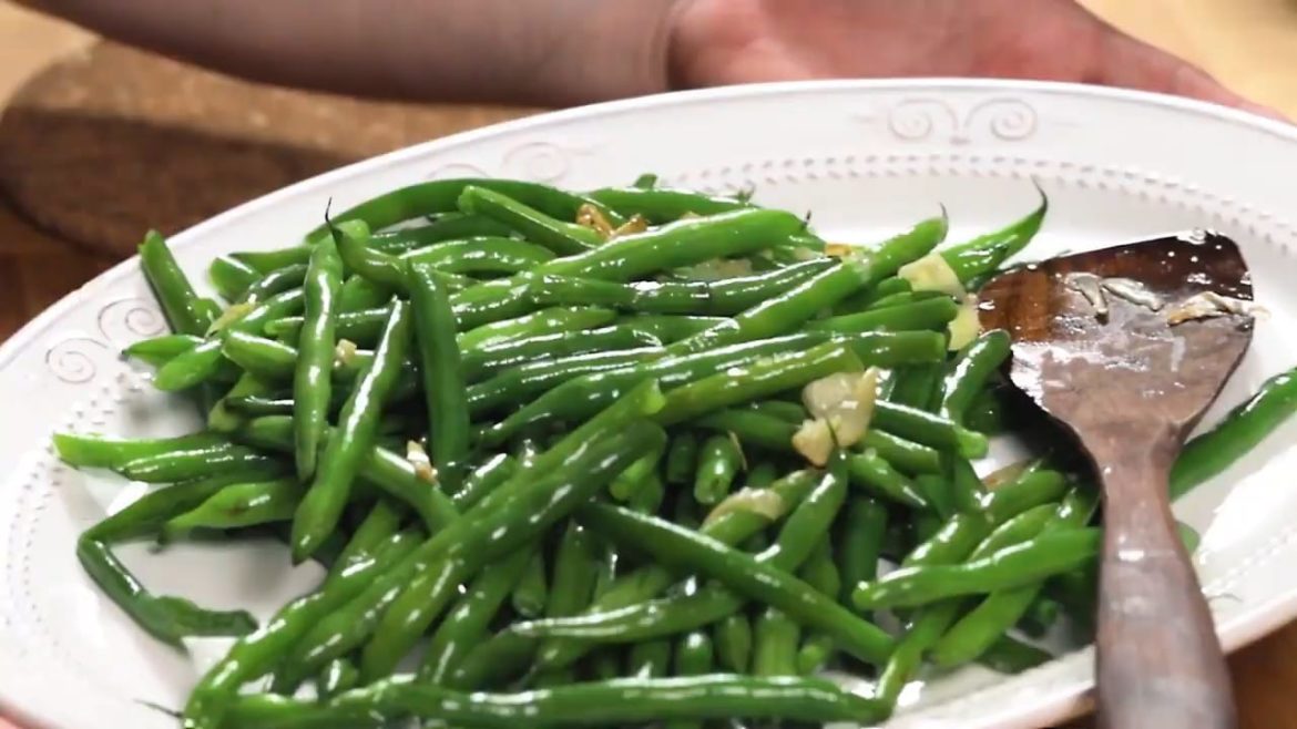 GARLIC GREEN BEANS RECIPE