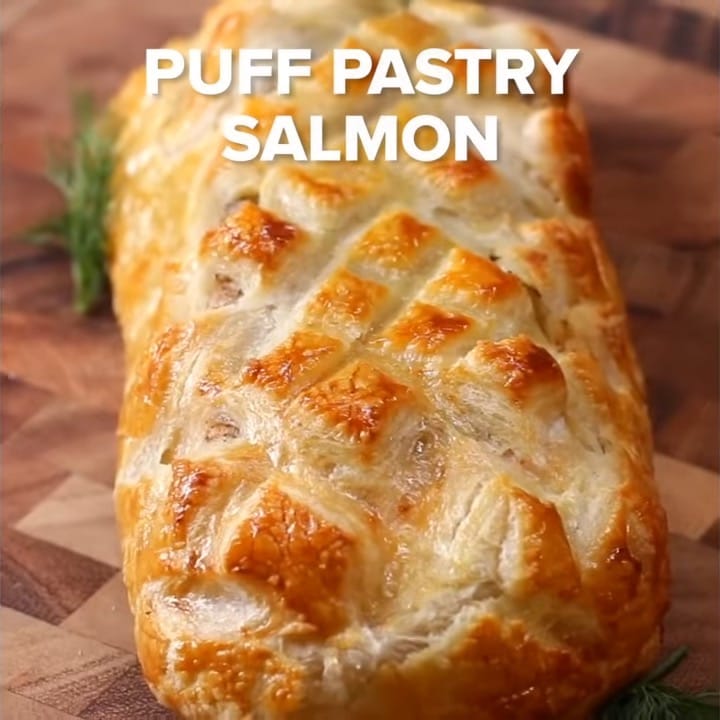 Puff pastry salamon