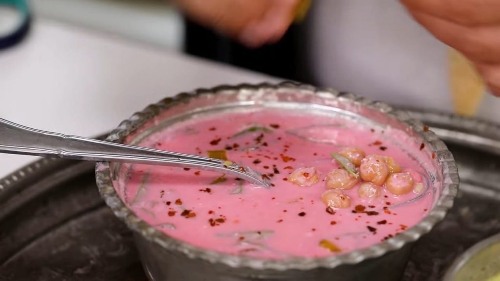 Ayran Aşi with Pickled Beetroot cold soup