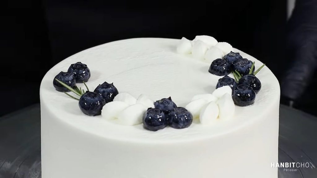 Blueberry Cake with whipped cream 10 Blueberry Cake with whipped cream