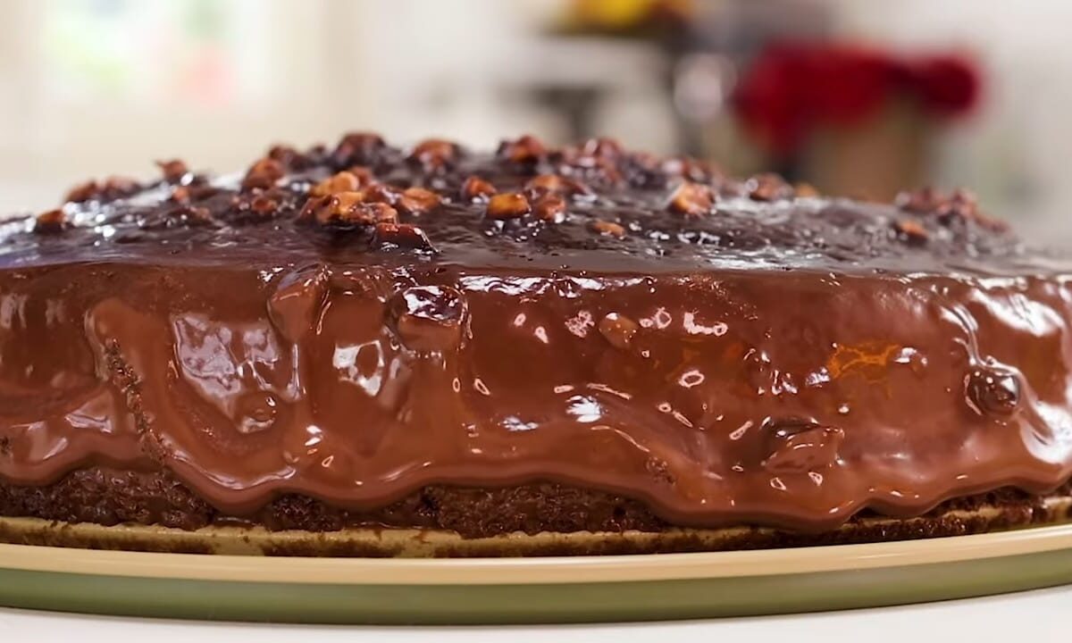 CHOCOLATE WET CAKE