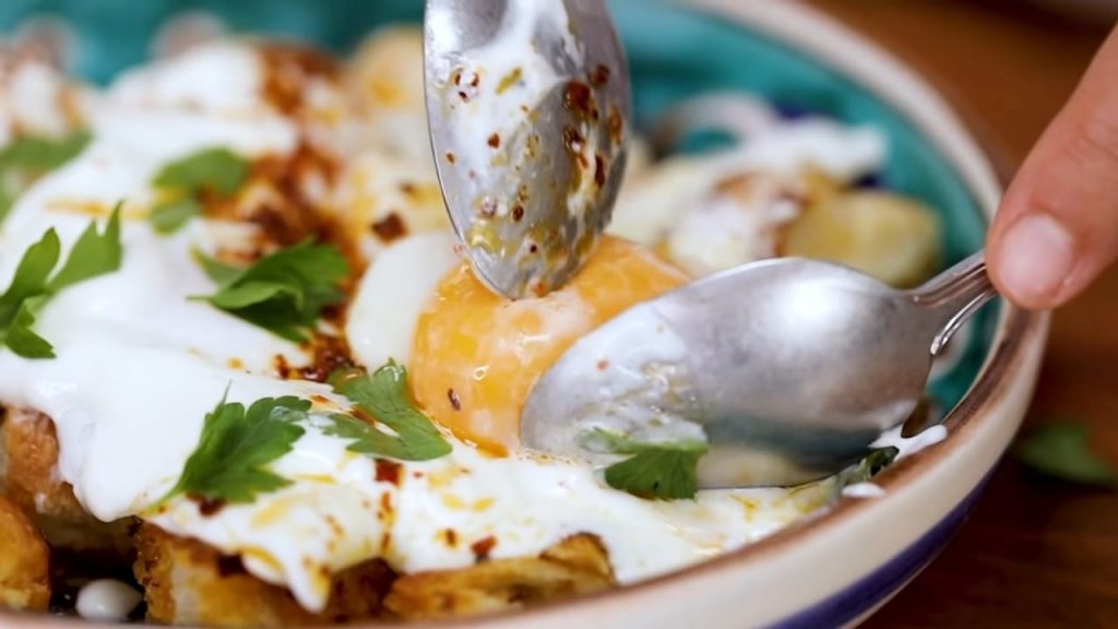 ÇILBIR World Famous Turkish Poached Eggs with Garlic Yoghurt