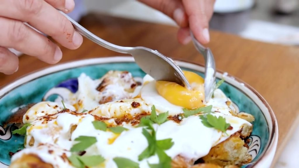 ÇILBIR World Famous Turkish Poached Eggs with Garlic Yoghurt
