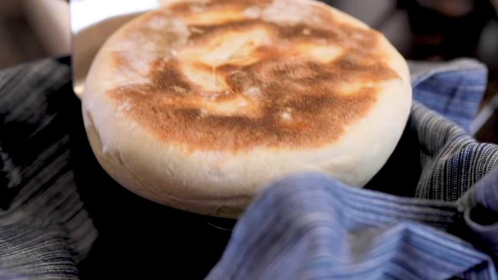 Easiest Homemade Bread, Bazlama 8 Easiest Homemade Bread Bazlama and How to Turn it into a Delicious Pide