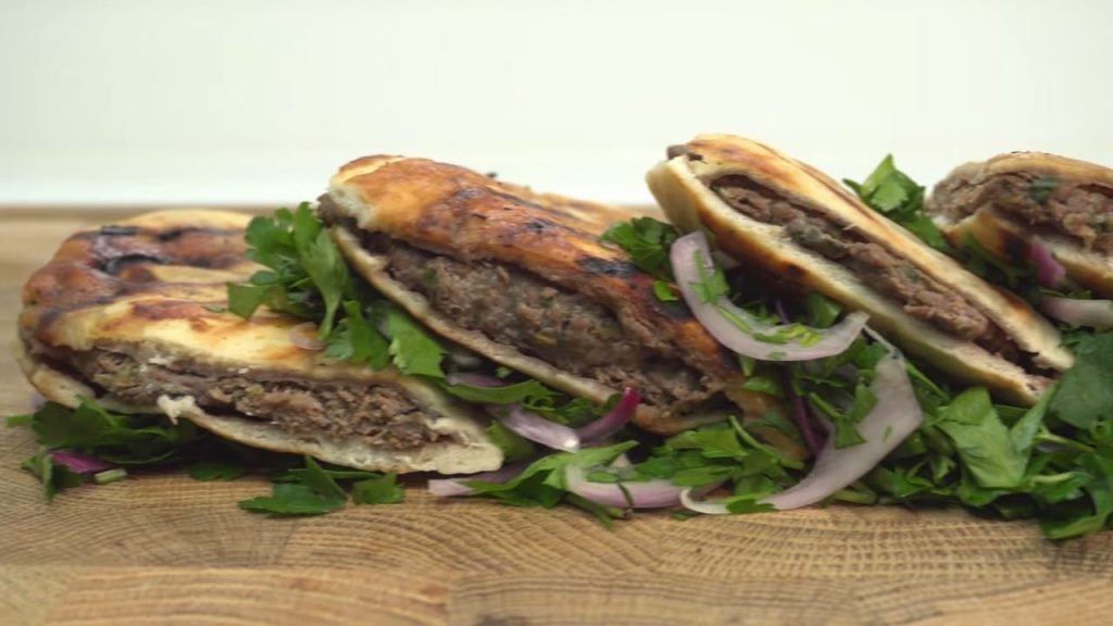 Easy grilled meat Pita Pockets 8 Easy grilled meat Pita Pockets Lebanese Arayes with a spiced meat filling