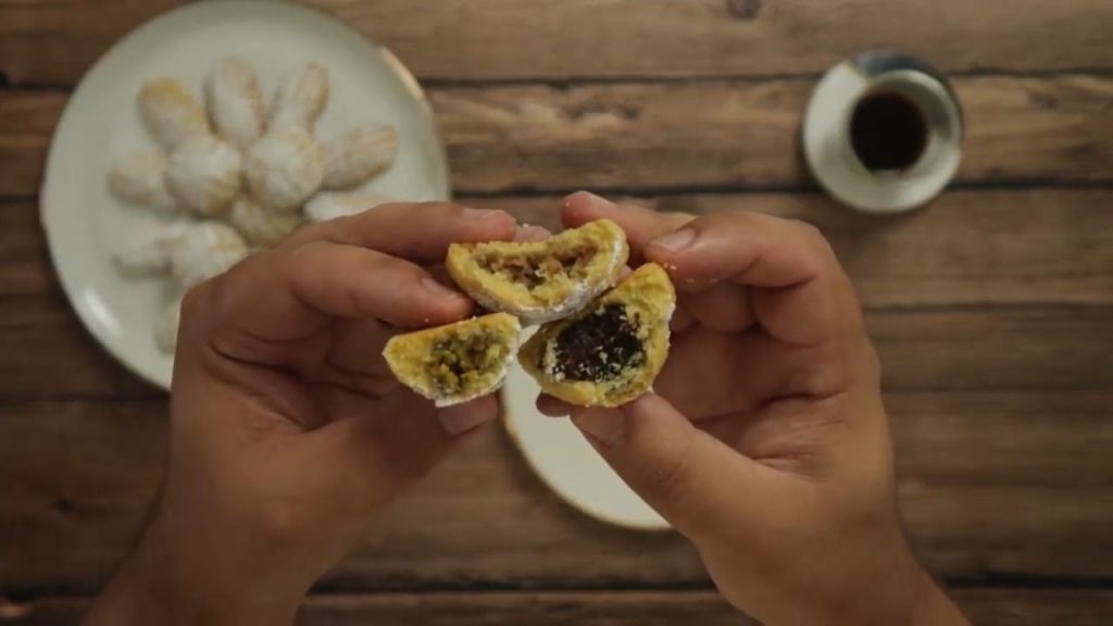 Homemade Traditional Maamoul 7 Homemade Traditional Maamoul Date and Nut Stuffed Arab cookies