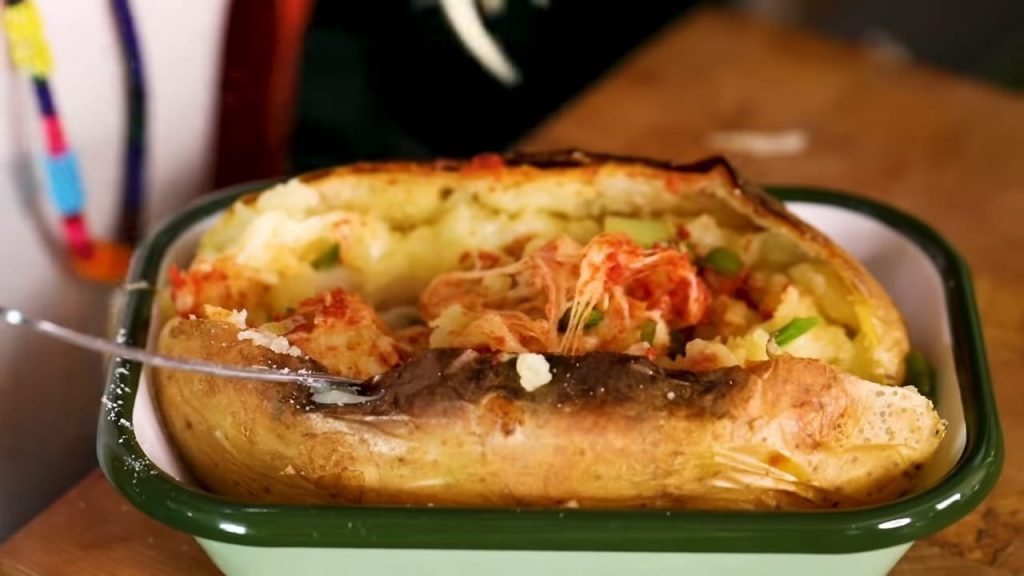 How To Make Kumpir Turkish Version Humble Baked Potato Recipe With A Special Cooking Technique