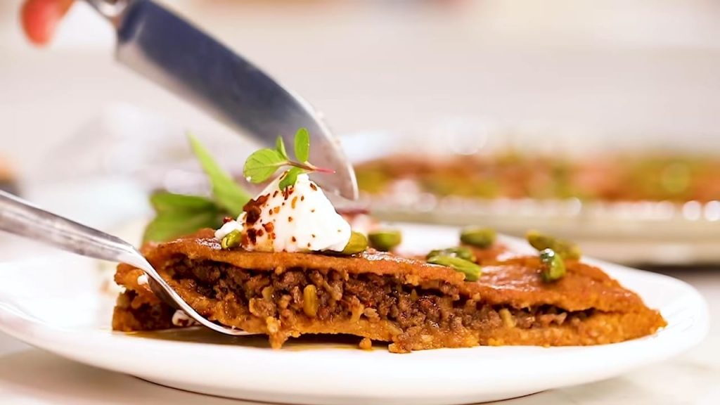 SİNİ KÖFTESİ Known As Kibbeh