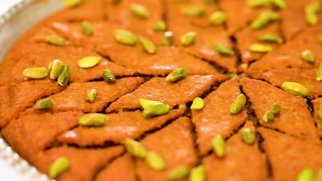 SİNİ KÖFTESİ Known As Kibbeh