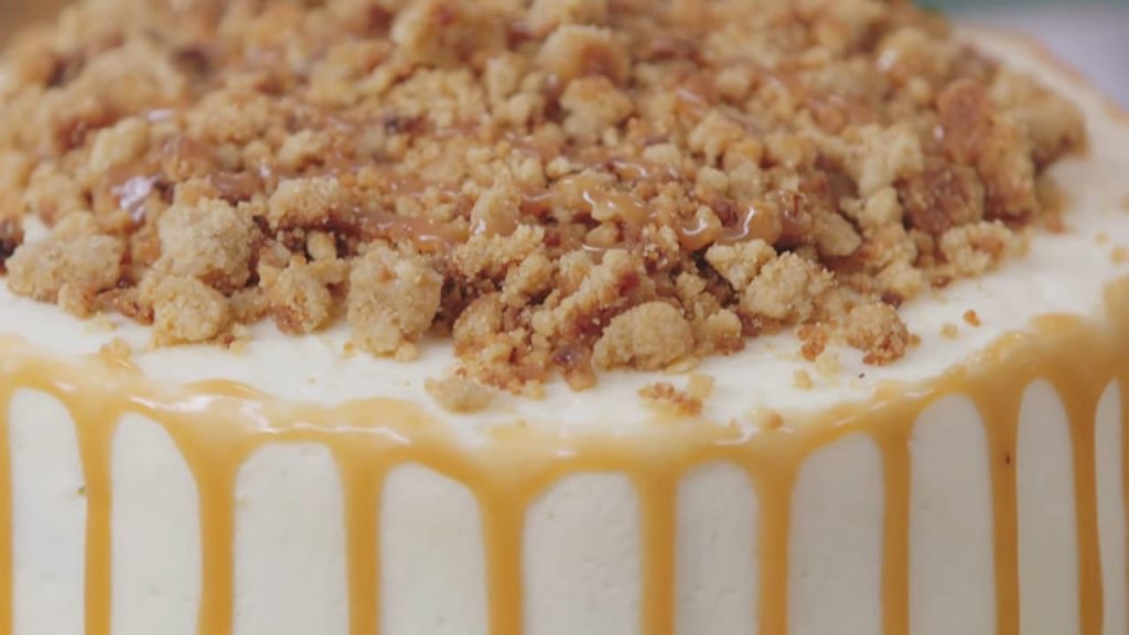 Salted Caramel Layer Cake 8 Salted Caramel Layer Cake