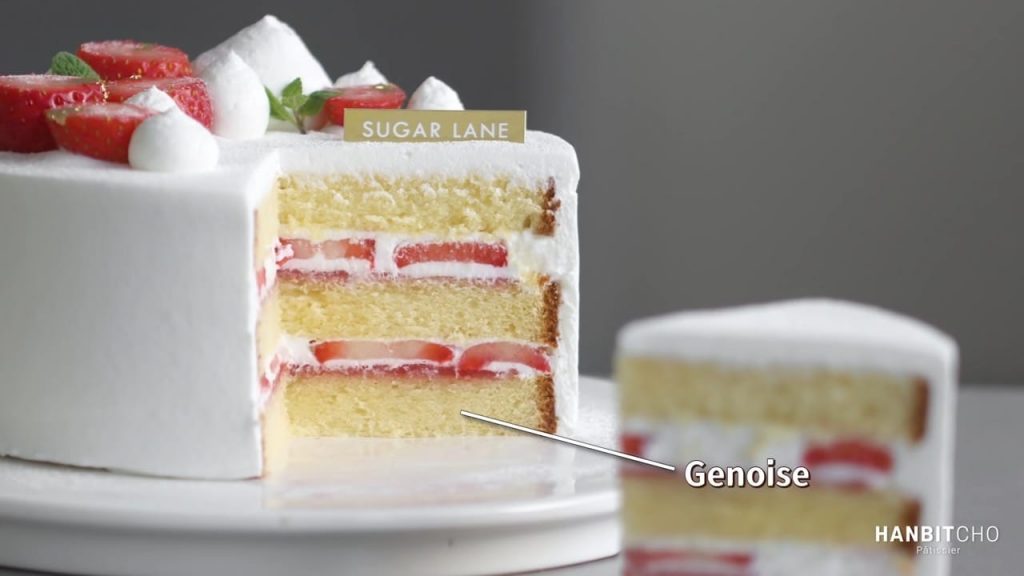 Strawberry Cake with whipped cream 8 Strawberry Cake with whipped cream Korean Style Delicious Shortcake