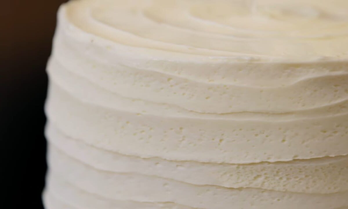 Classic Wedding Cake