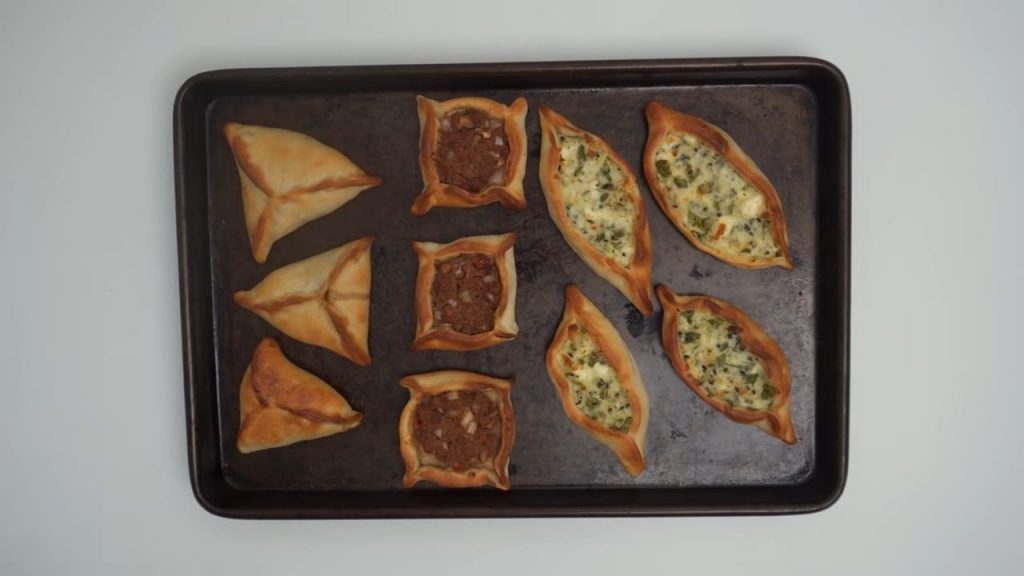 The DELICIOUS Savoury Pies Every Middle Easterner Loves 17 Fatayer Savoury Pies