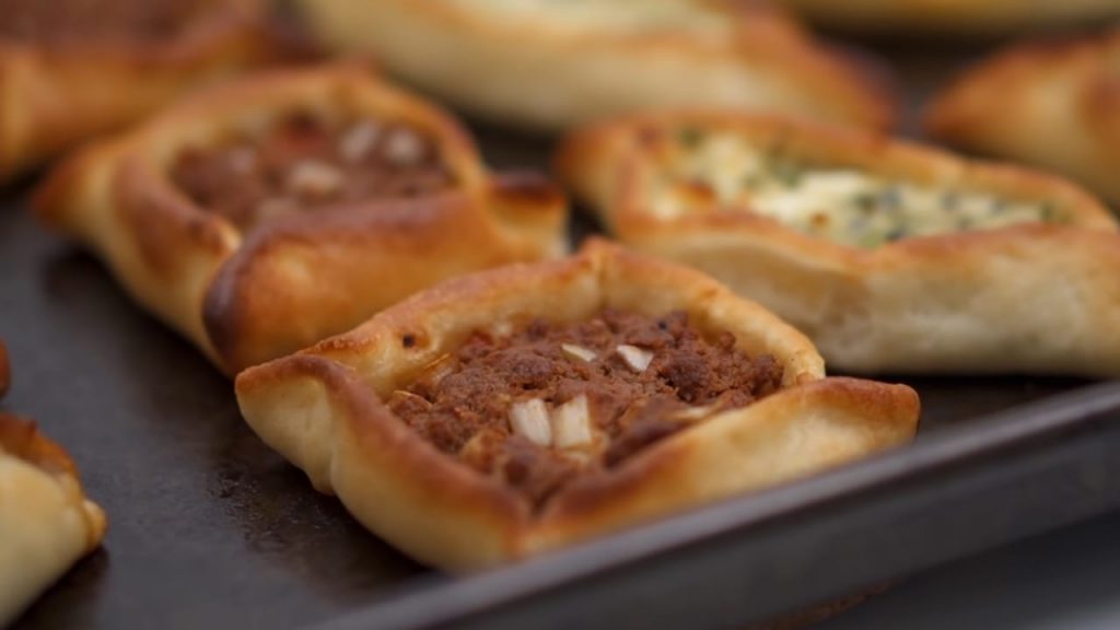 The DELICIOUS Savoury Pies Every Middle Easterner Loves 21 Fatayer Savoury Pies