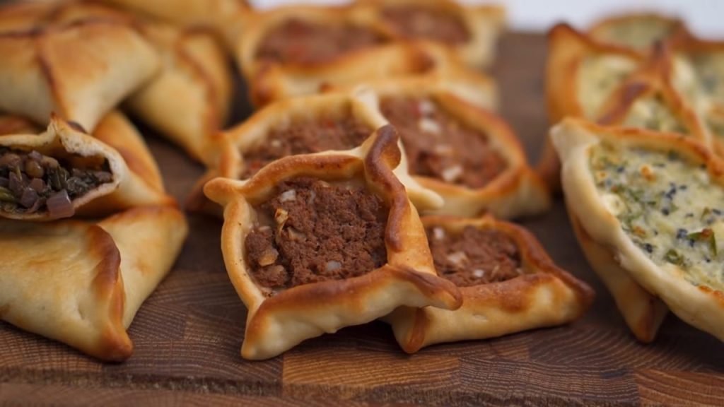 The DELICIOUS Savoury Pies Every Middle Easterner Loves 13 Fatayer Savoury Pies
