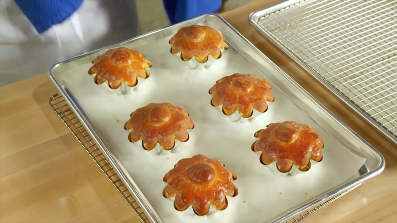 How To Make BRIOCHE BUNS