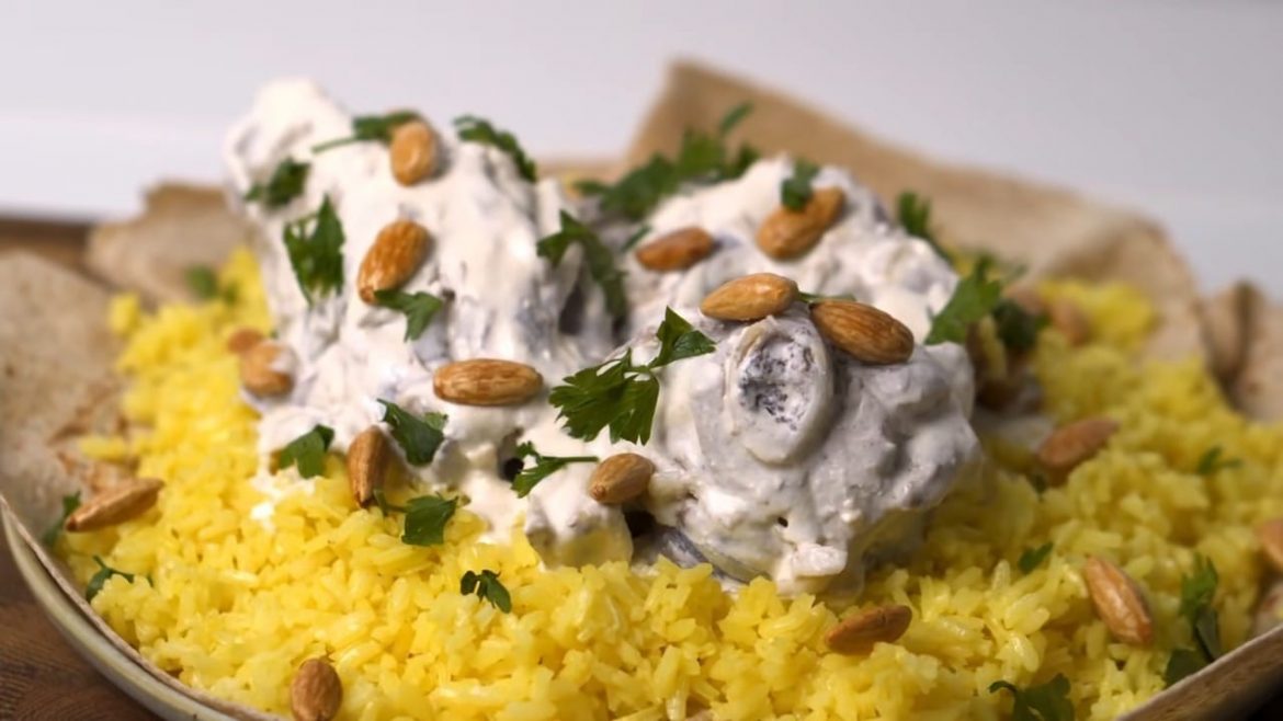 Jordans AMAZING national dish Mansaf Jordans AMAZING national dish Mansaf
