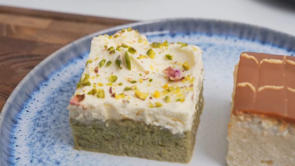 Pistachio Turkish Milk Cakes Trileçe