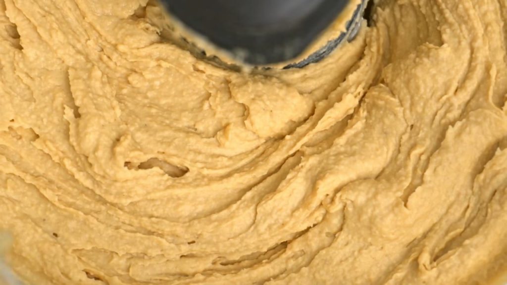 The Secret To SMOOTH Homemade Hummus