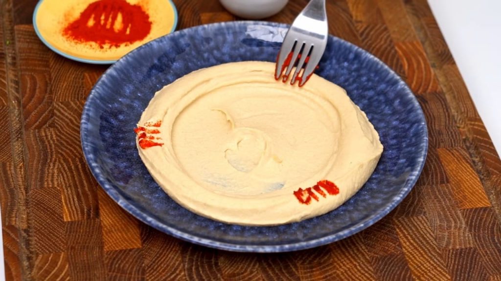 The Secret To SMOOTH Homemade Hummus
