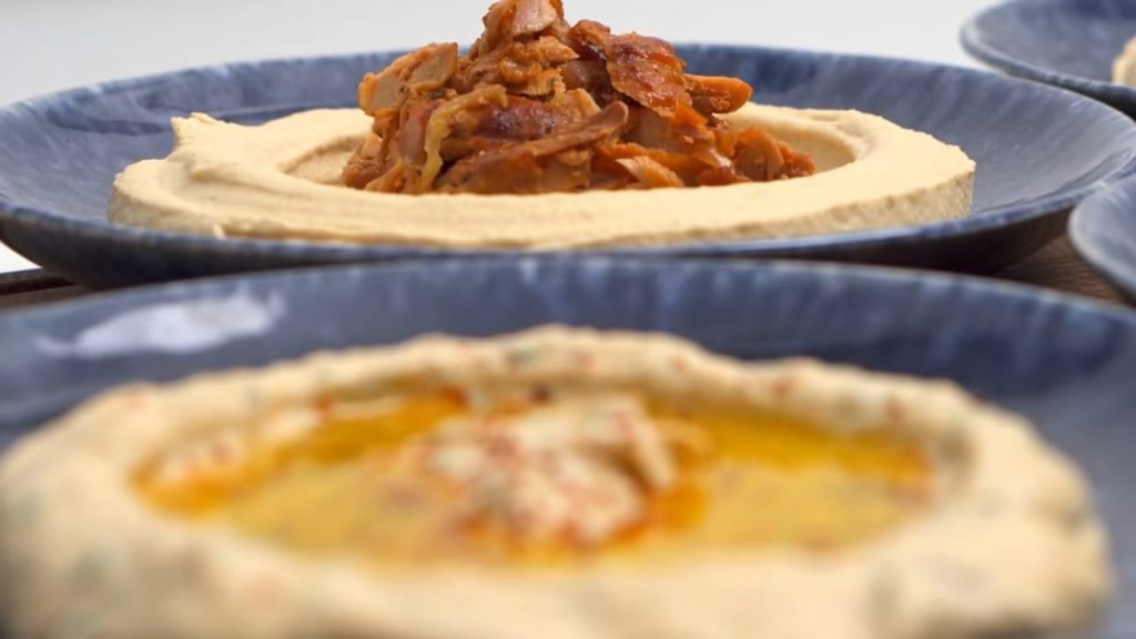 The Secret To SMOOTH Homemade Hummus