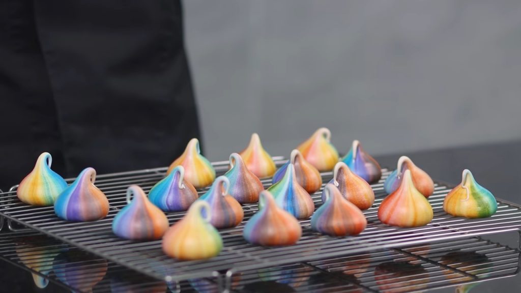Rainbow Meringue Kisses 38 Rainbow Meringue Kisses