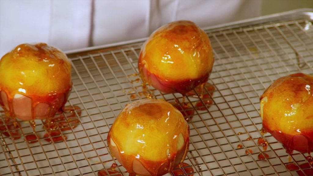 How To Make APPLE CRÈME BRULEE