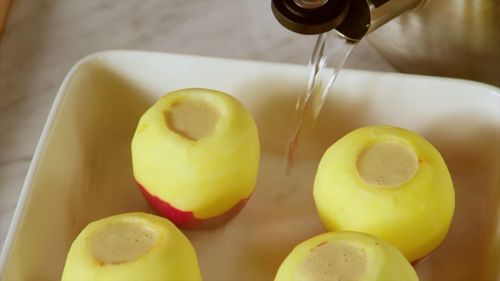 How To Make APPLE CRÈME BRULEE