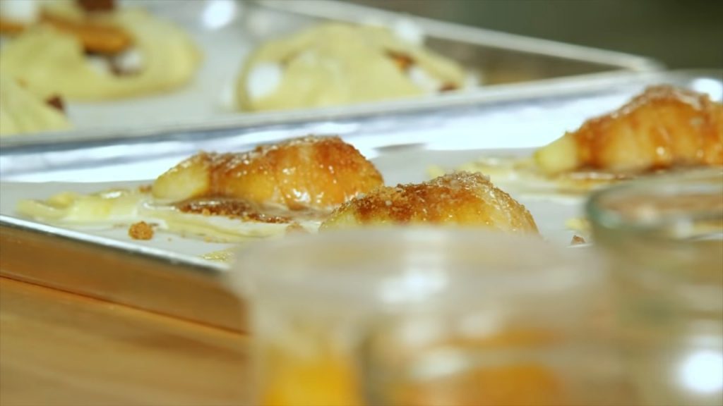 3 PUFF PASTRY TARTS 16 PUFF PASTRY TARTS