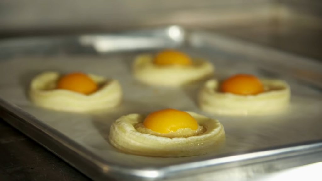 3 PUFF PASTRY TARTS 27 PUFF PASTRY TARTS