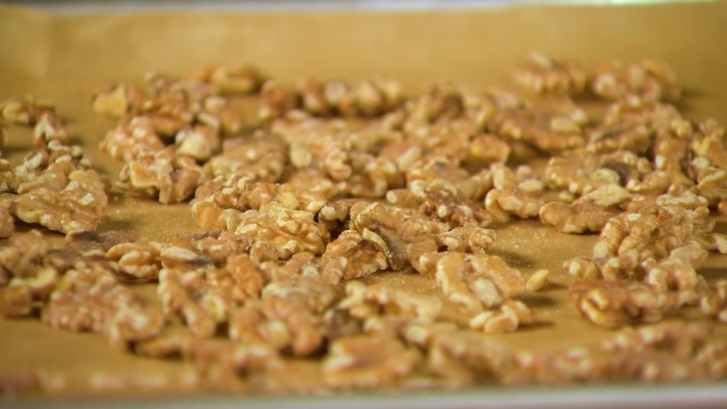 How To Make ROASTED NUTS 8 ROASTED NUTS