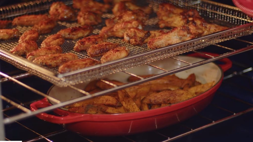 BRAIDED ONION CHEESE BREAD