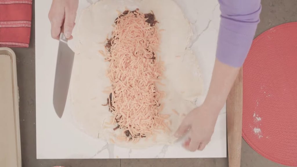 BRAIDED ONION CHEESE BREAD