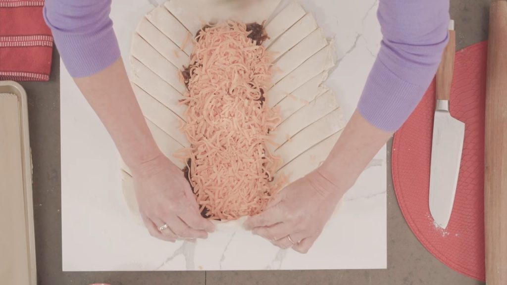 BRAIDED ONION CHEESE BREAD