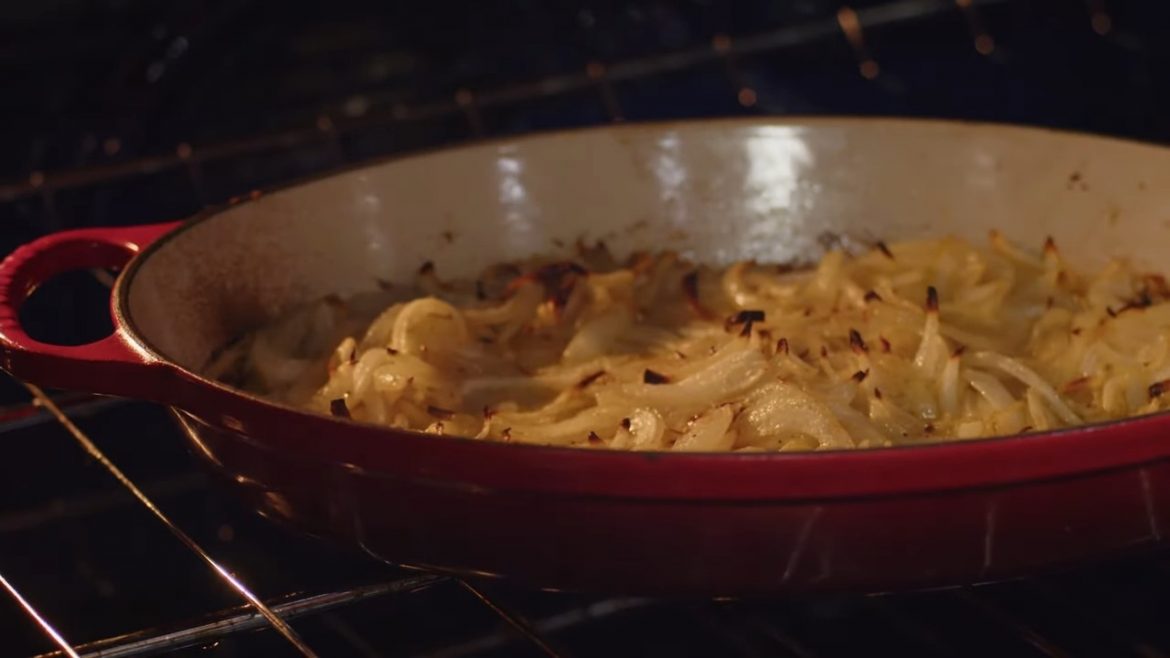 How to Bake BRAIDED ONION CHEESE BREAD Book Recipes